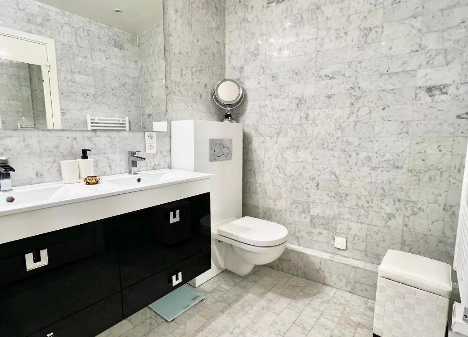 Paris Luxury Apartment