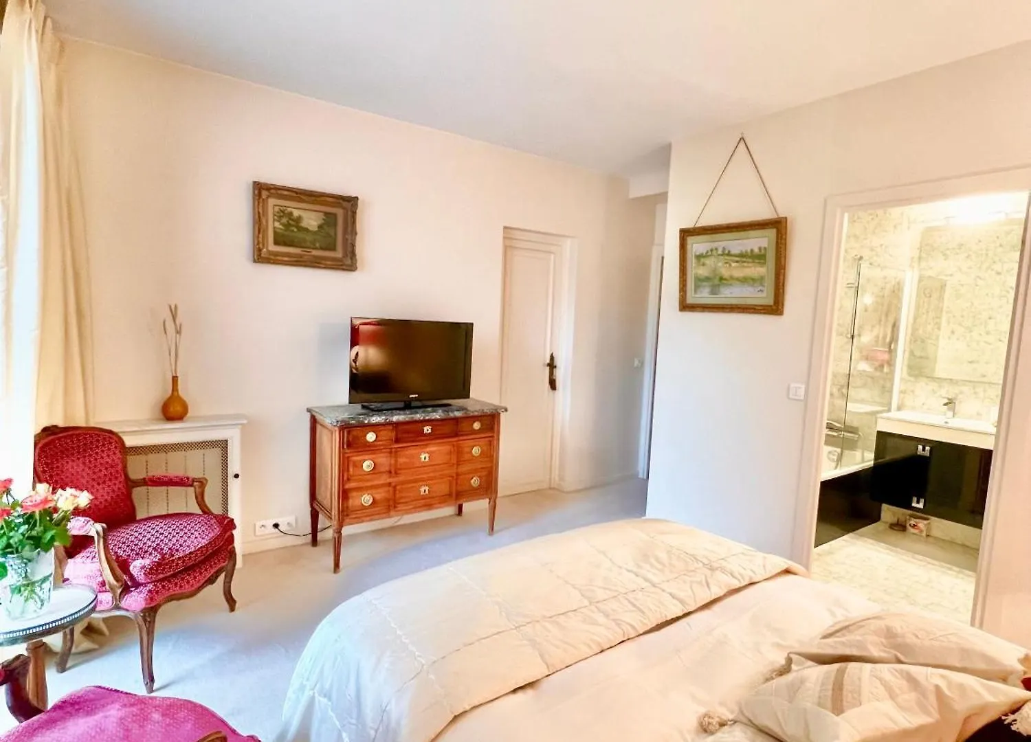 Paris Luxury Apartment 0*,